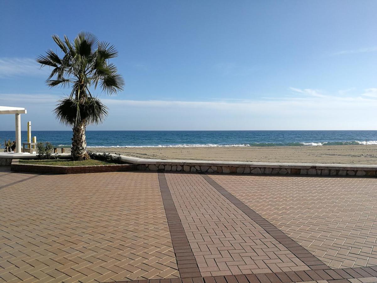 Gran Apartamento Para 6 Personas En Fuengirola Exterior photo